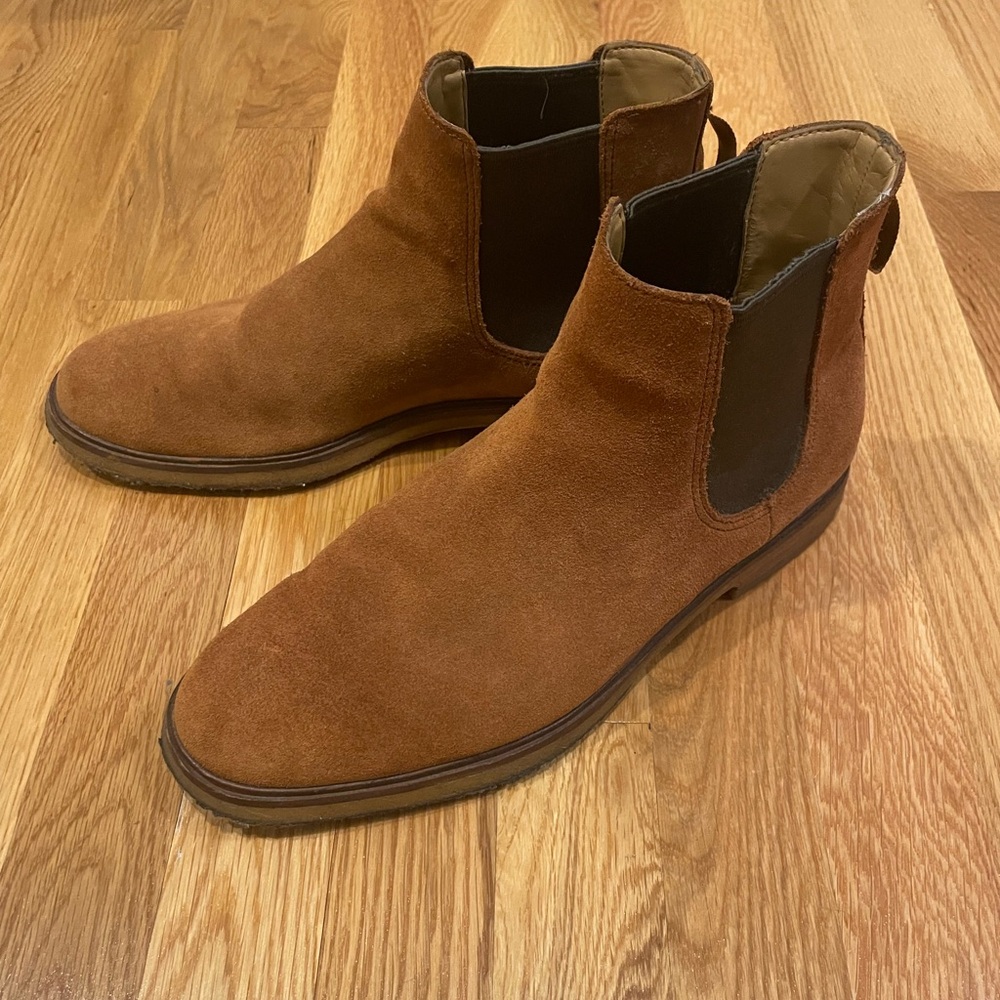 Men's Clark Tan Suede Chelsea Boots